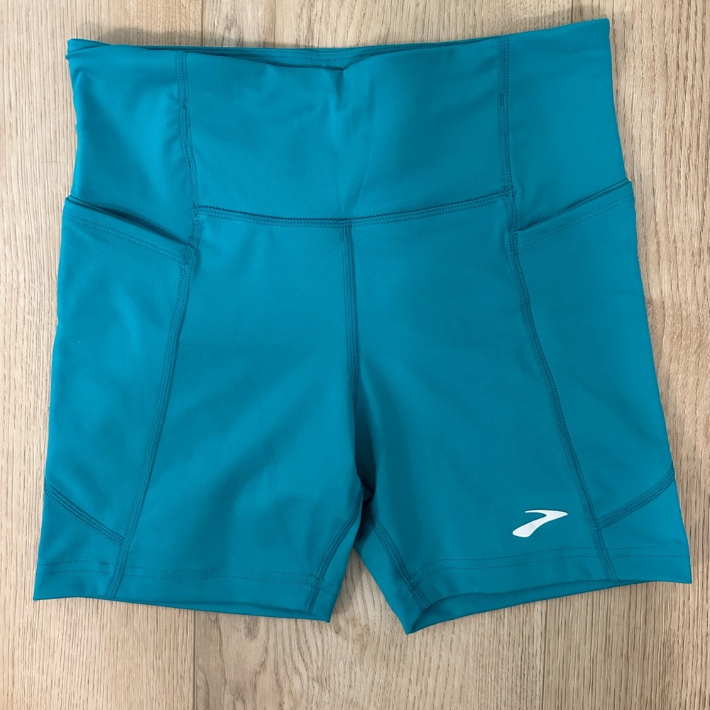 Brooks Moment 5" Short Tight